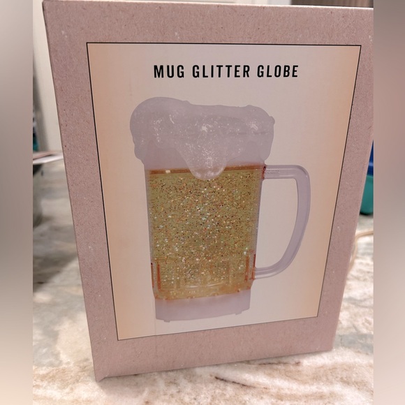 Cracker Barrel Other - Dad gift Glitter Globe